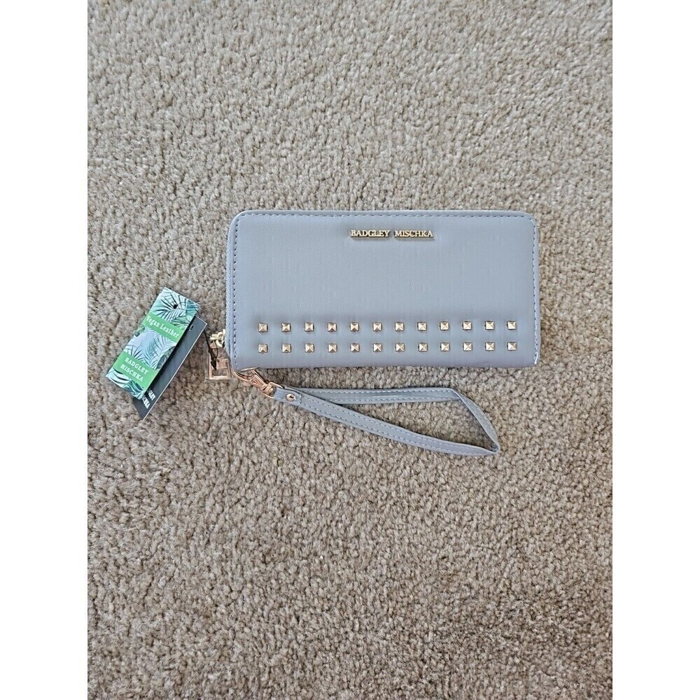 Badgley Mischka All Over Purse Clutch Wallet Gray Gold Studs NEW $59